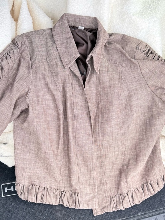 dressbarn Tops - dressbarn Taupe Button-Front Ruffle Hem Shirt Jacket